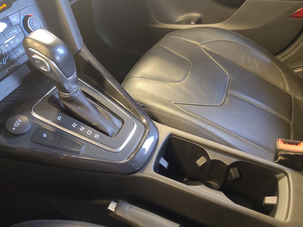 Used 2018 Ford Focus Titanium image 26