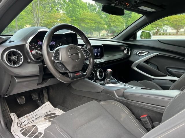 Used 2019 Chevrolet Camaro SS RWD image 11