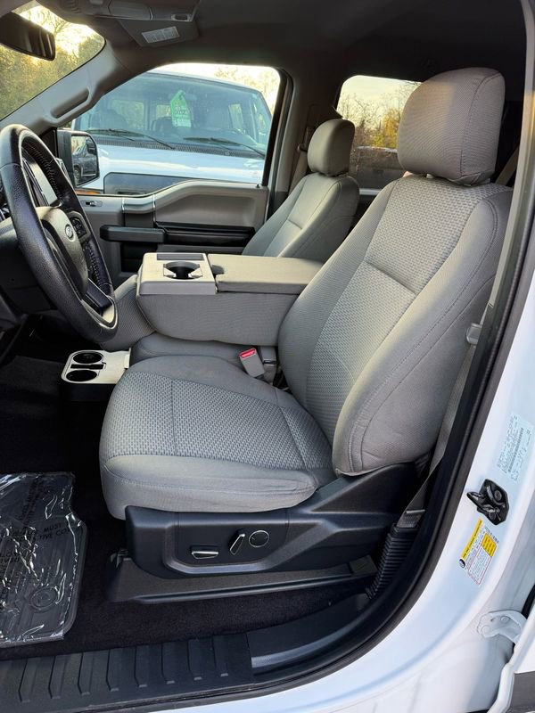 Used 2016 Ford F150 XLT w/ Equipment Group 302A Luxury image 9