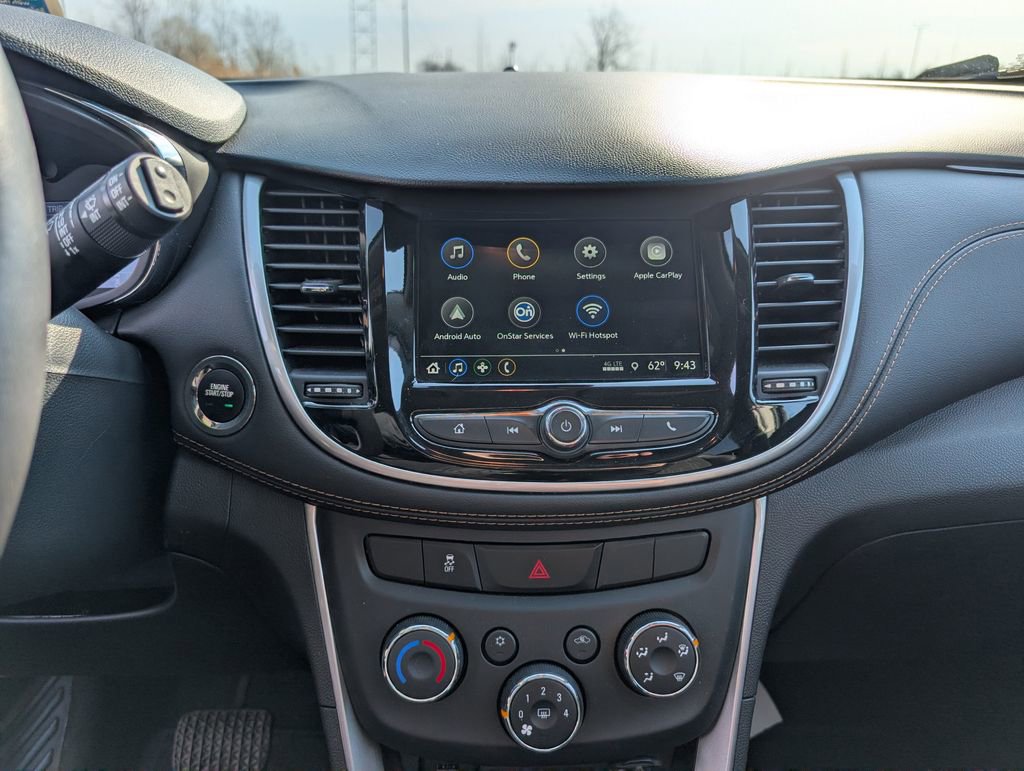 Used 2019 Chevrolet Trax LT w/ LT Convenience Package image 15