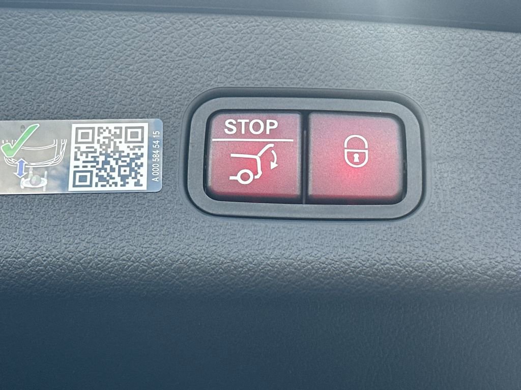 Certified 2026 Mercedes-Benz GLC 350e 4MATIC image 22