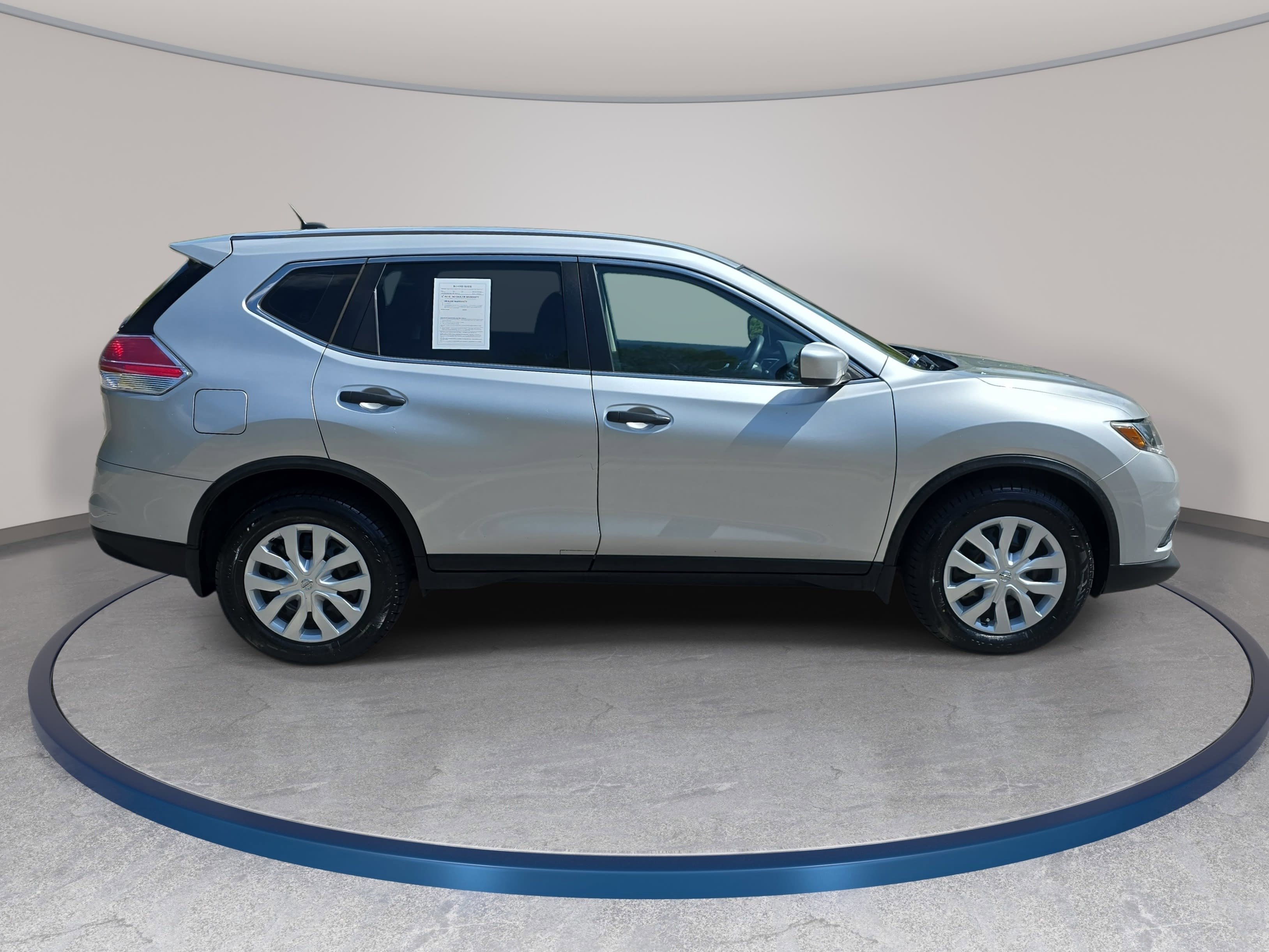 Used 2016 Nissan Rogue S image 4