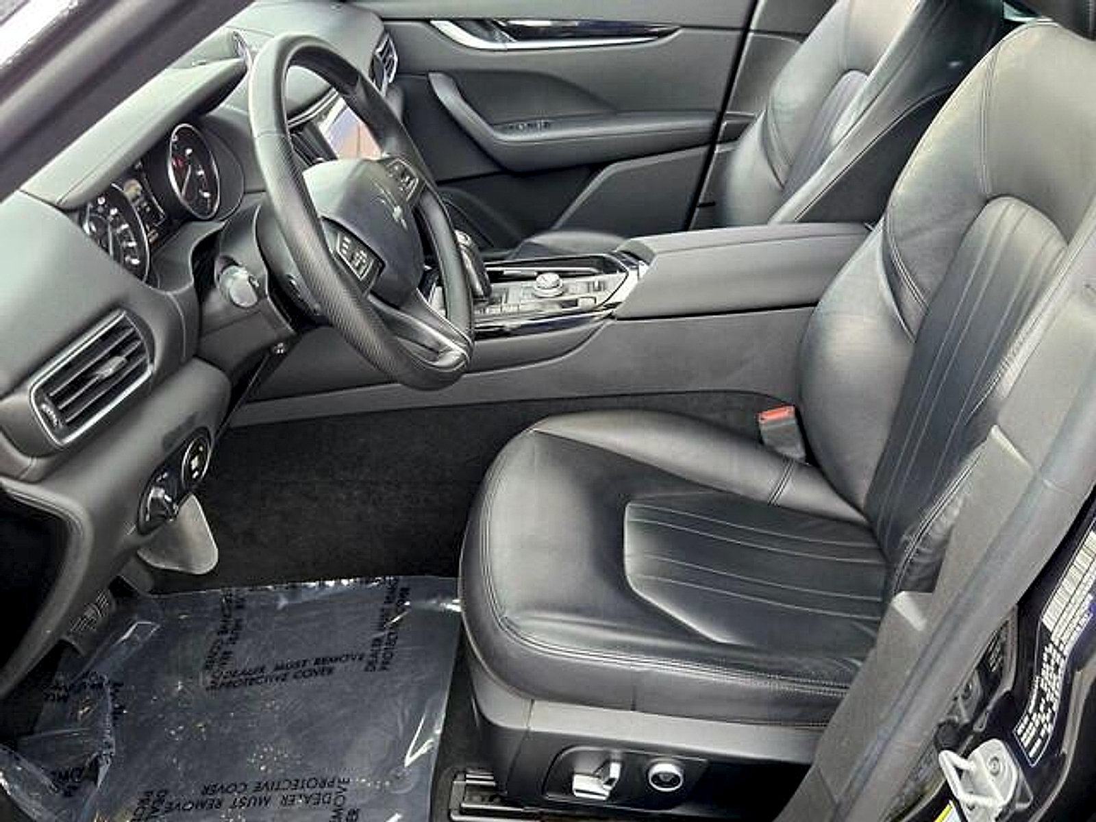 Used 2023 Maserati Levante GT AWD/4WD image 10