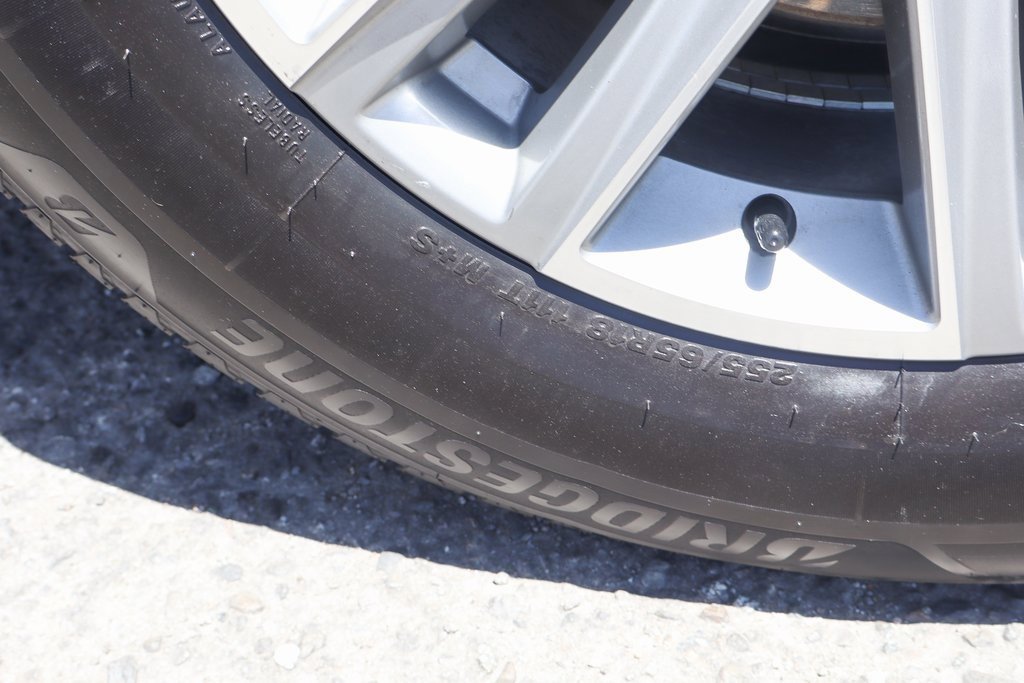 Used 2022 Chevrolet Traverse LT image 51