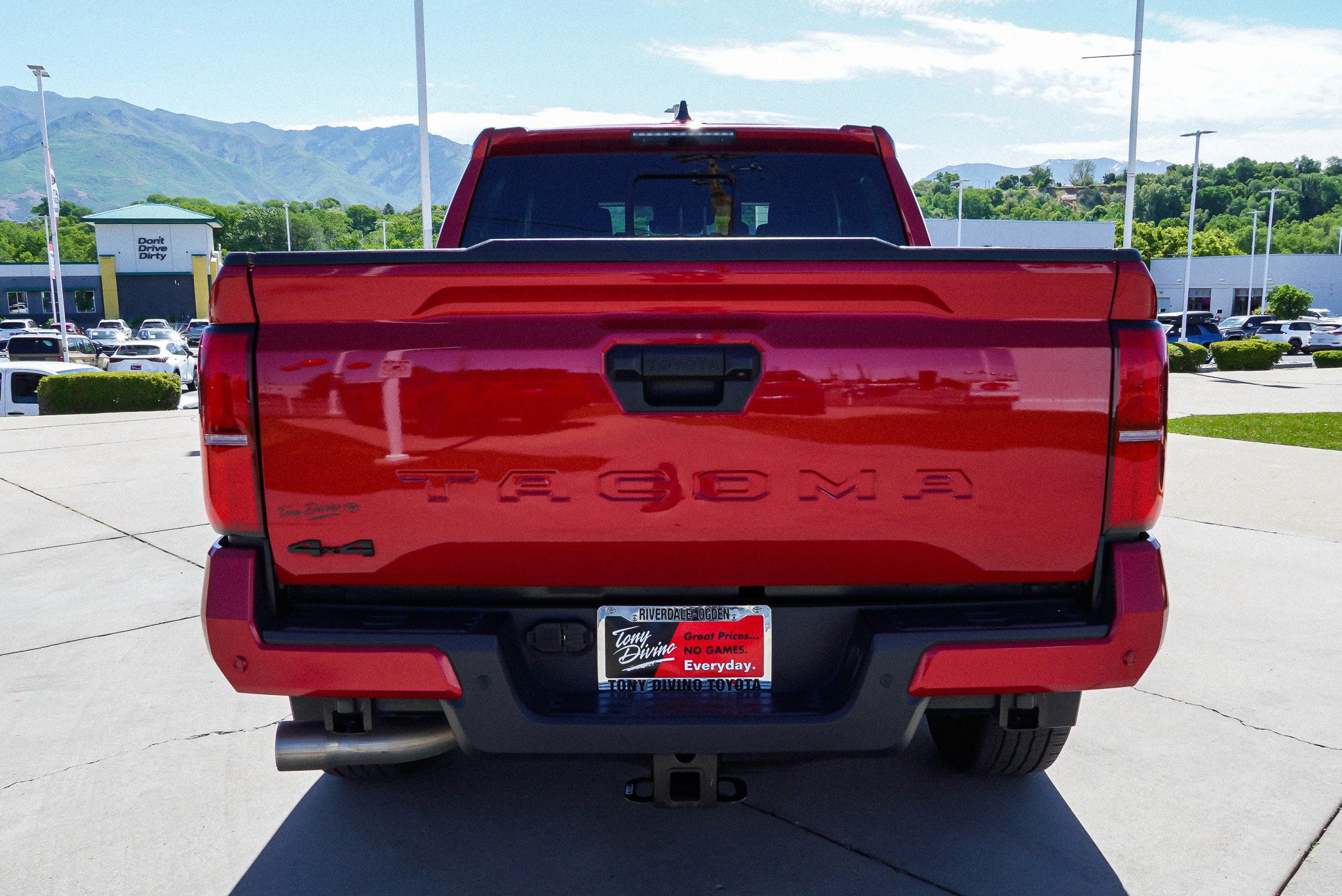 Certified 2024 Toyota Tacoma TRD Sport w/ TRD Sport Upgrade Package AWD/4WD image 7