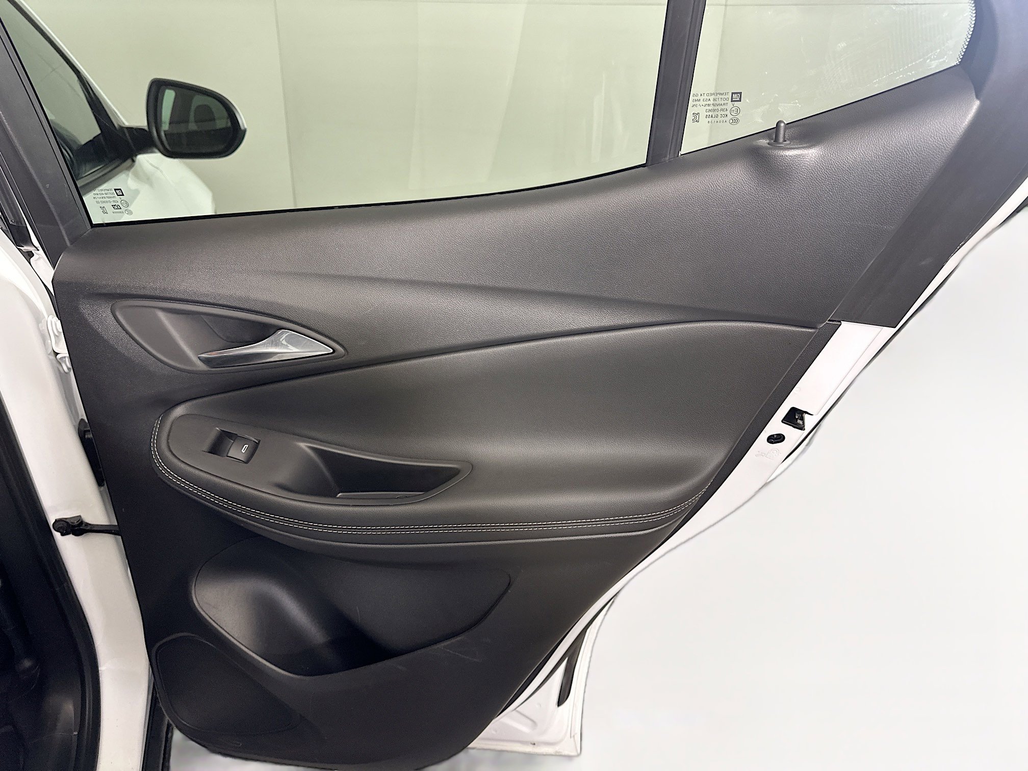 Used 2025 Buick Encore GX Preferred image 28