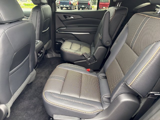 Certified 2026 Chevrolet Traverse High Country w/ LPO, Floor Liner Package AWD/4WD image 24