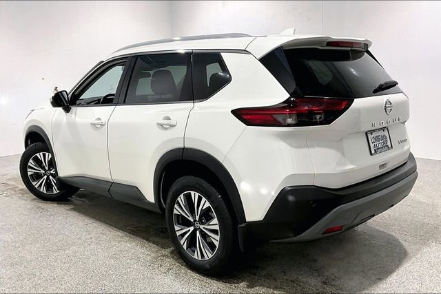 Used 2021 Nissan Rogue SV image 4