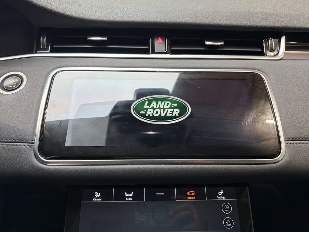Used 2020 Land Rover Range Rover Evoque SE AWD/4WD image 17