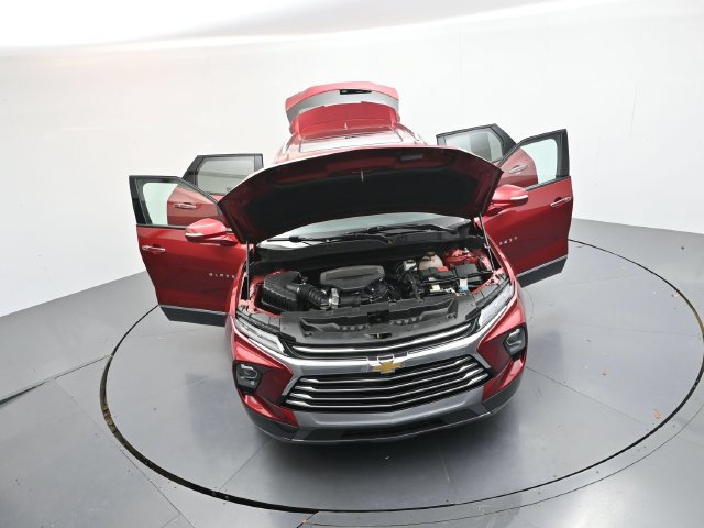 Used 2024 Chevrolet Blazer Premier w/ Driver Confidence II Package FWD image 28