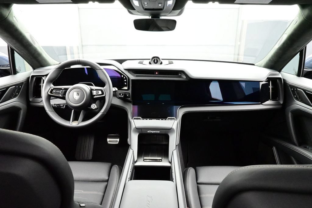 New 2026 Porsche Cayenne Turbo AWD/4WD image 18