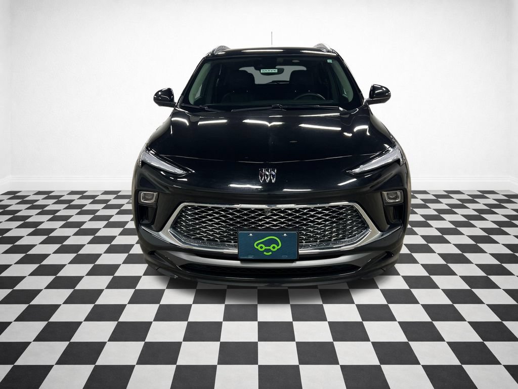 Certified 2025 Buick Encore GX Avenir w/ Avenir Technology Package AWD/4WD image 4