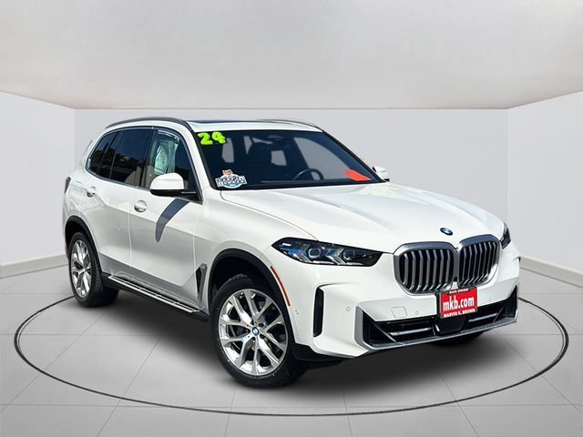 Used 2024 BMW X5 sDrive40i w/ Premium Package RWD image 1