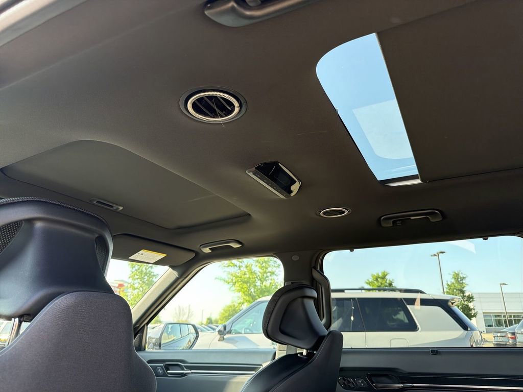 New 2026 Kia EV9 Land image 18