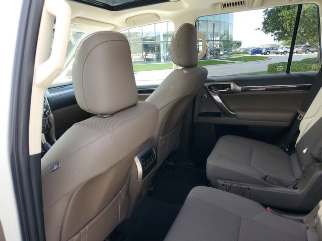 Certified 2022 Lexus GX 460 Premium AWD/4WD image 16