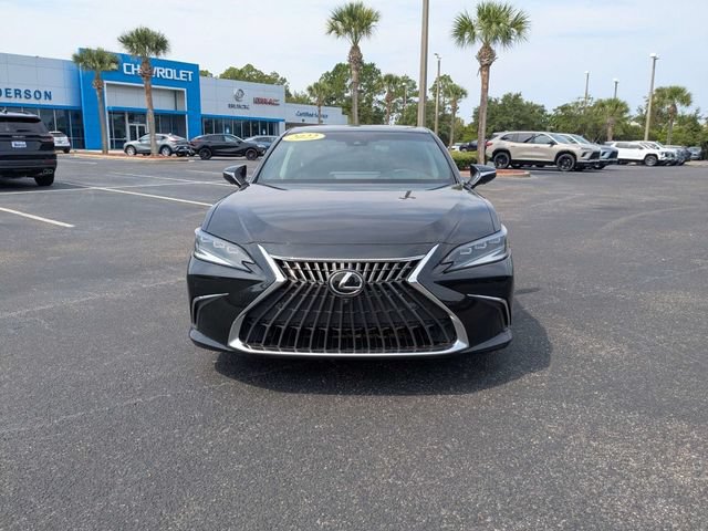 Used 2022 Lexus ES 350 Ultra Luxury w/ Accessory Package 2 FWD image 8