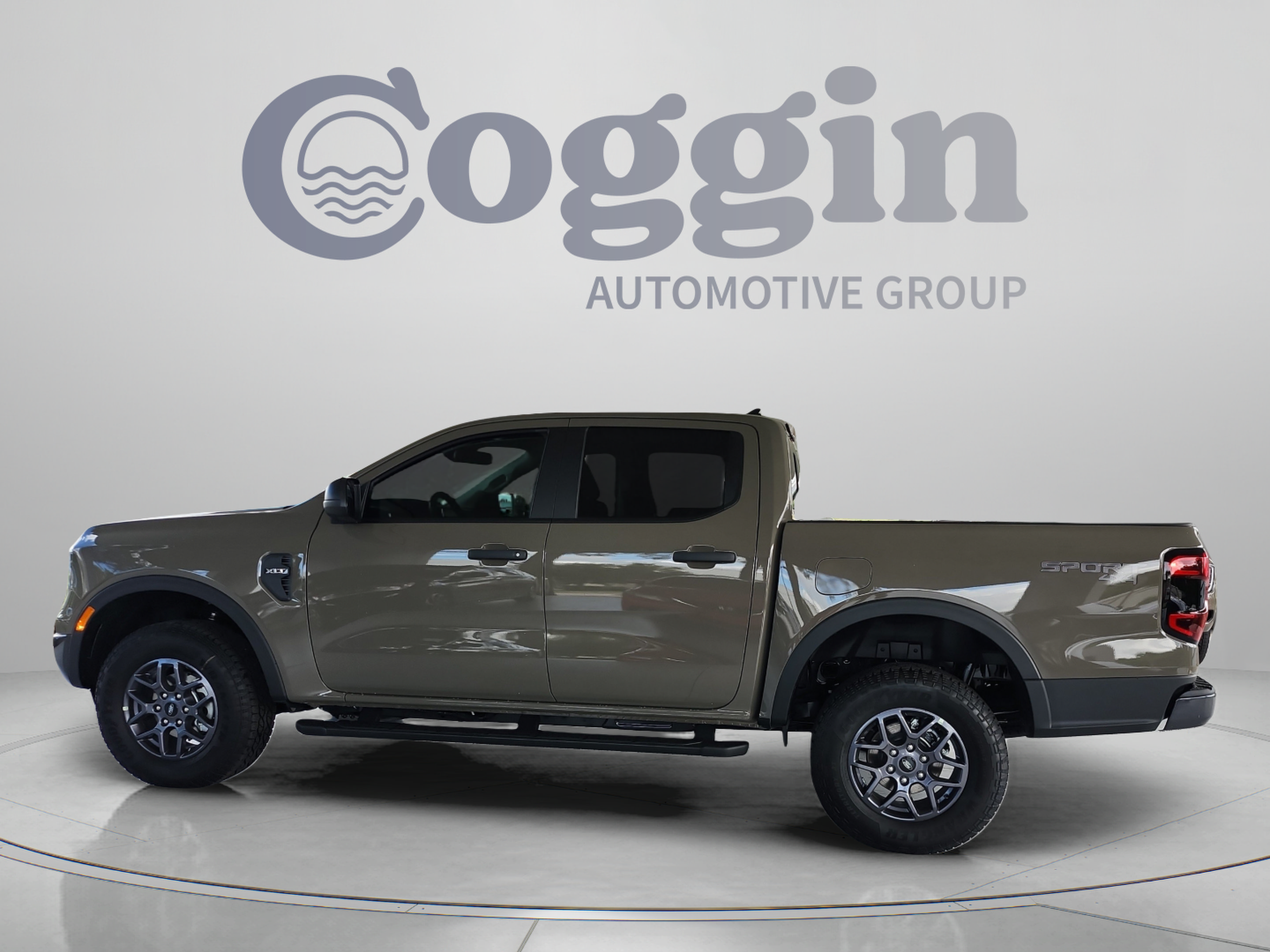 New 2026 Ford Ranger XLT w/ Equipment Group 301A High AWD/4WD image 2
