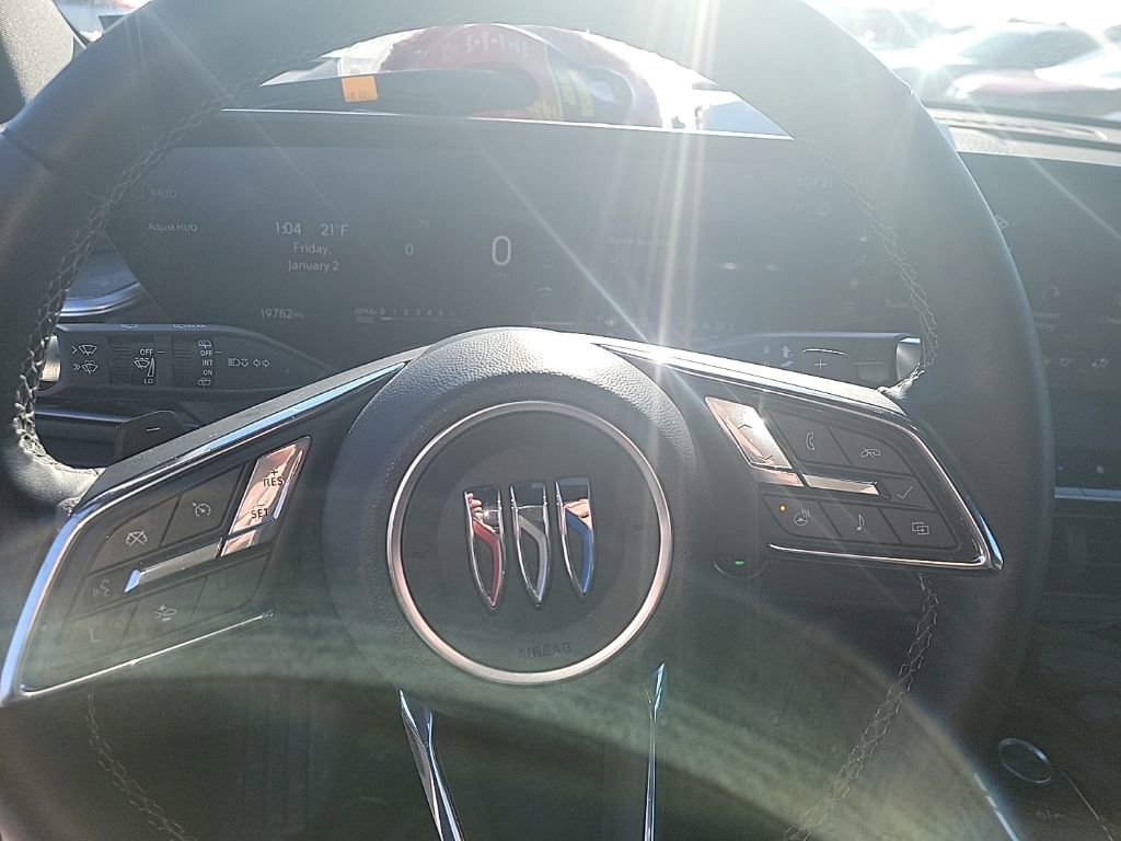 Certified 2025 Buick Enclave Sport Touring w/ Power Package image 25