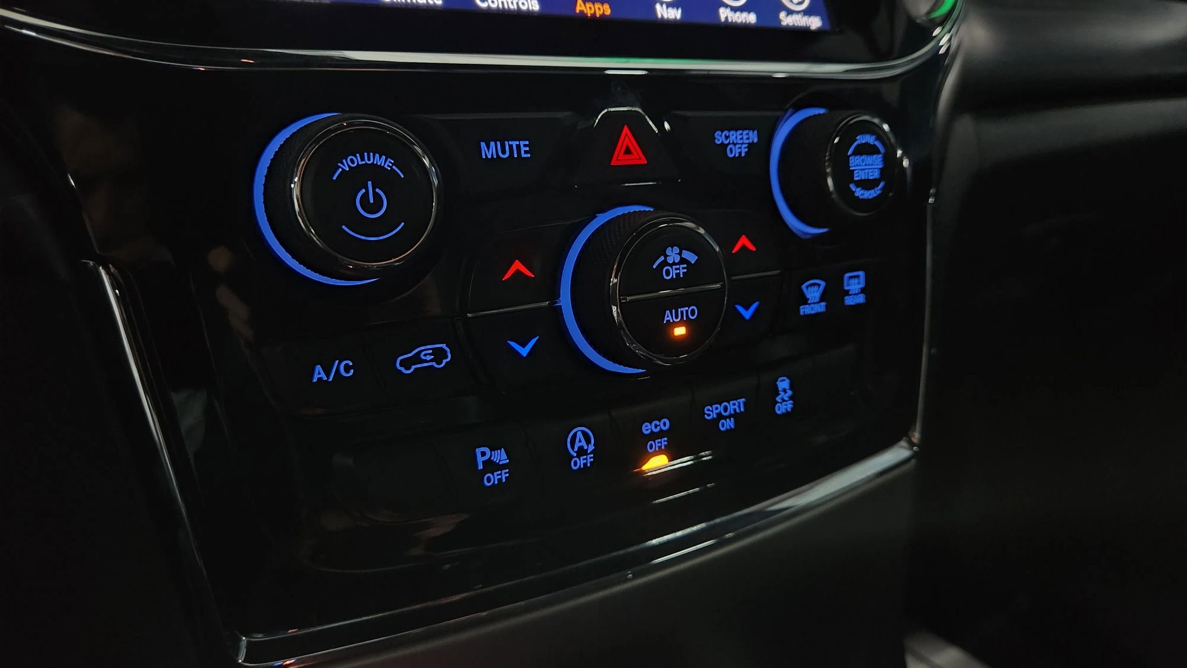Used 2020 Jeep Grand Cherokee Laredo w/ Quick Order Package 2BN North image 28