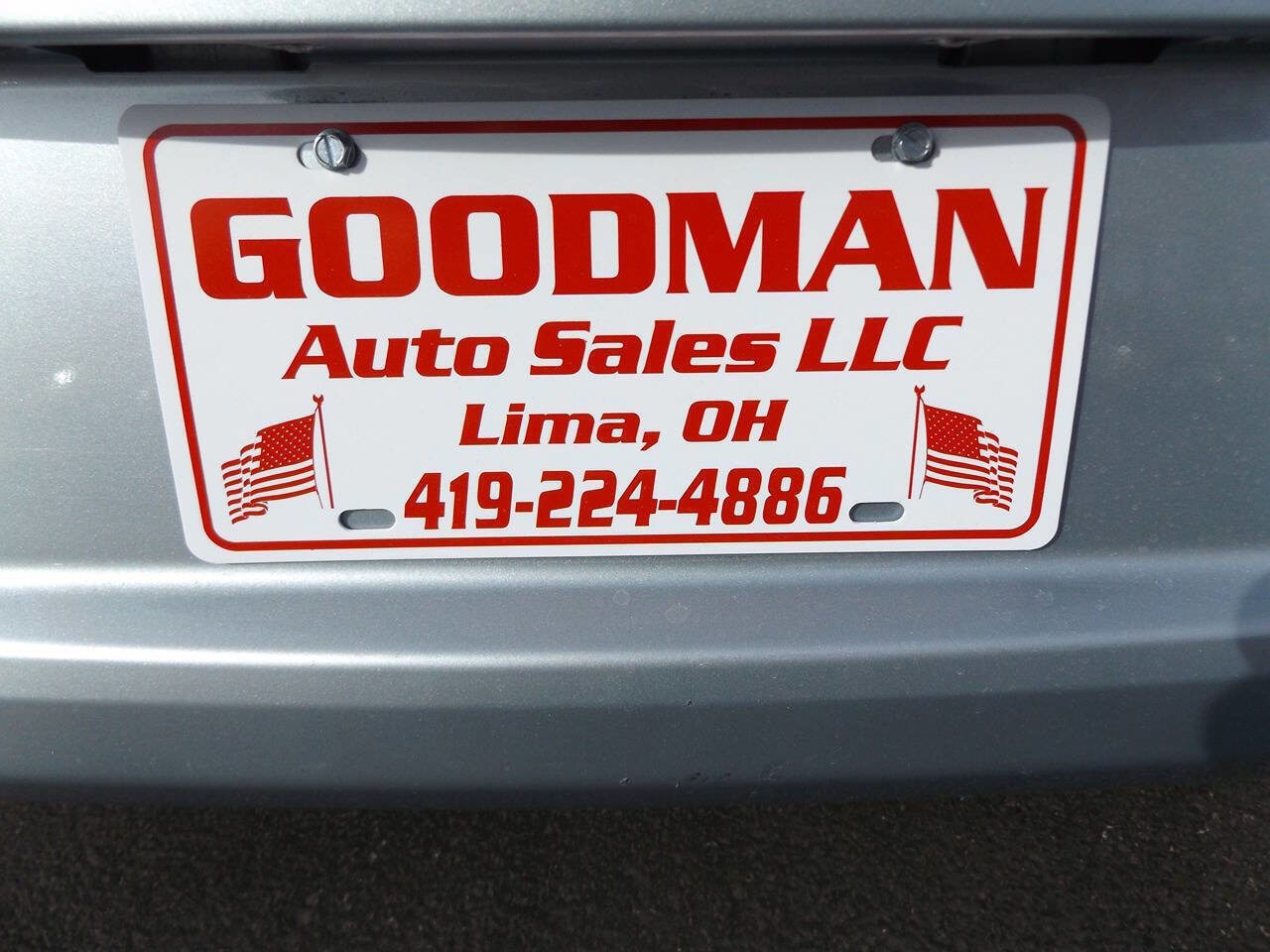 Used 2013 Chrysler 300 w/ Driver Convenience Group image 9