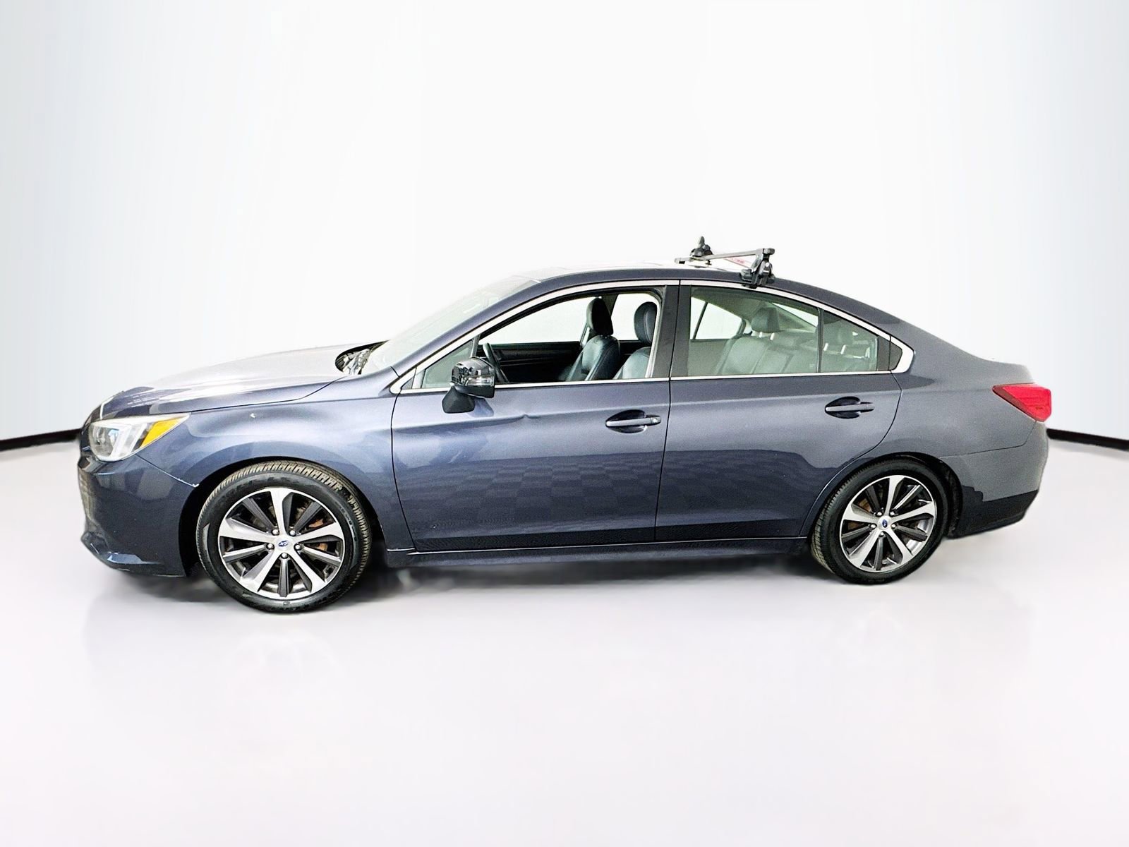 Used 2015 Subaru Legacy 2.5i Limited image 4