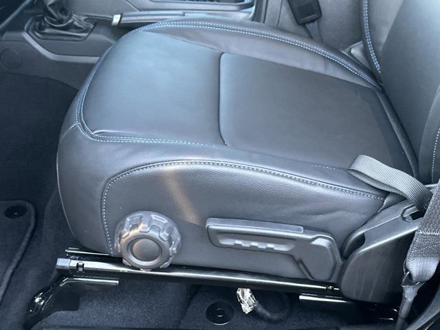 Certified 2025 Jeep Wrangler Unlimited Rubicon 4xe w/ Safety Group image 10