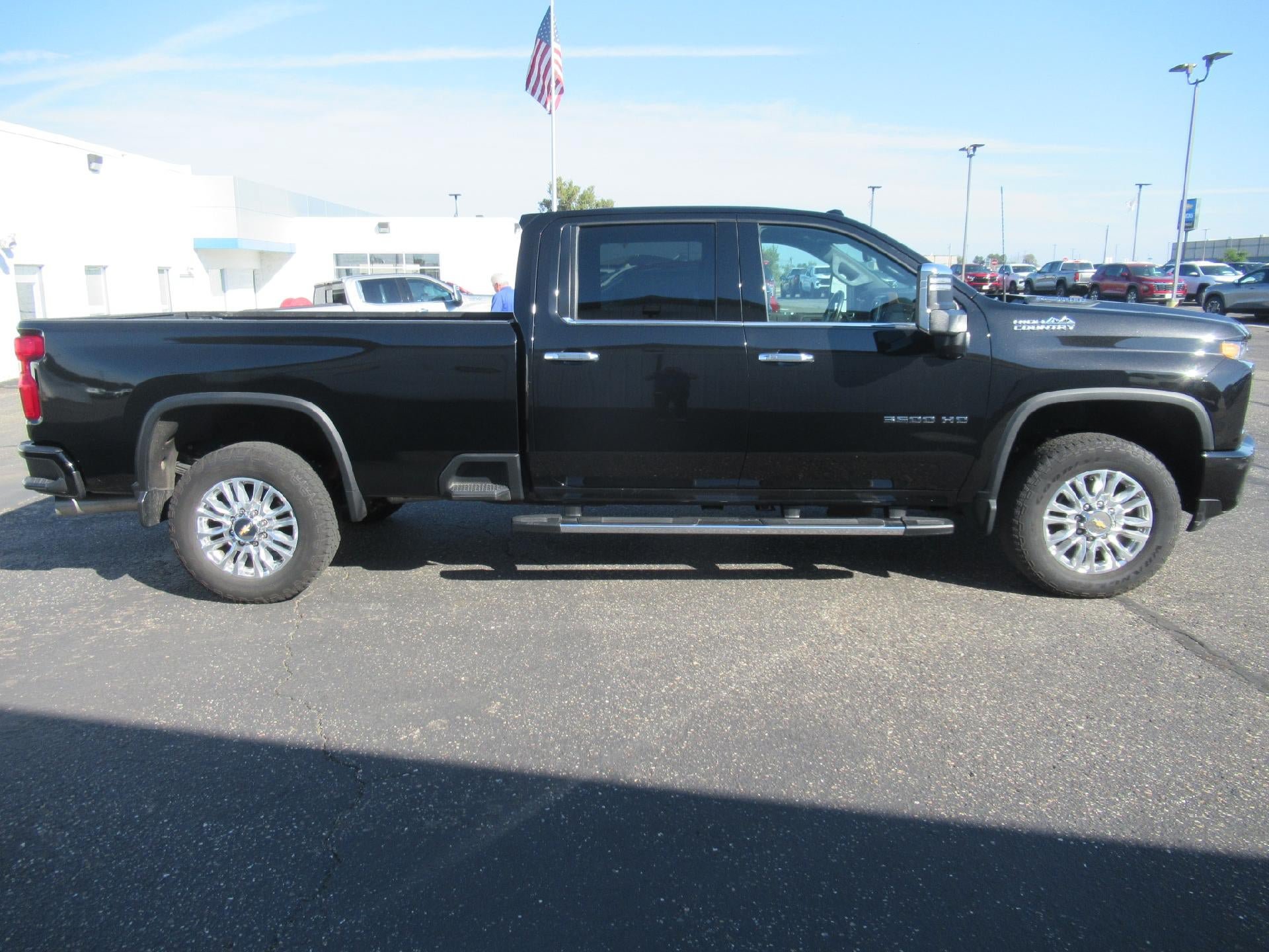 Certified 2023 Chevrolet Silverado 3500 High Country w/ Technology Package AWD/4WD image 4