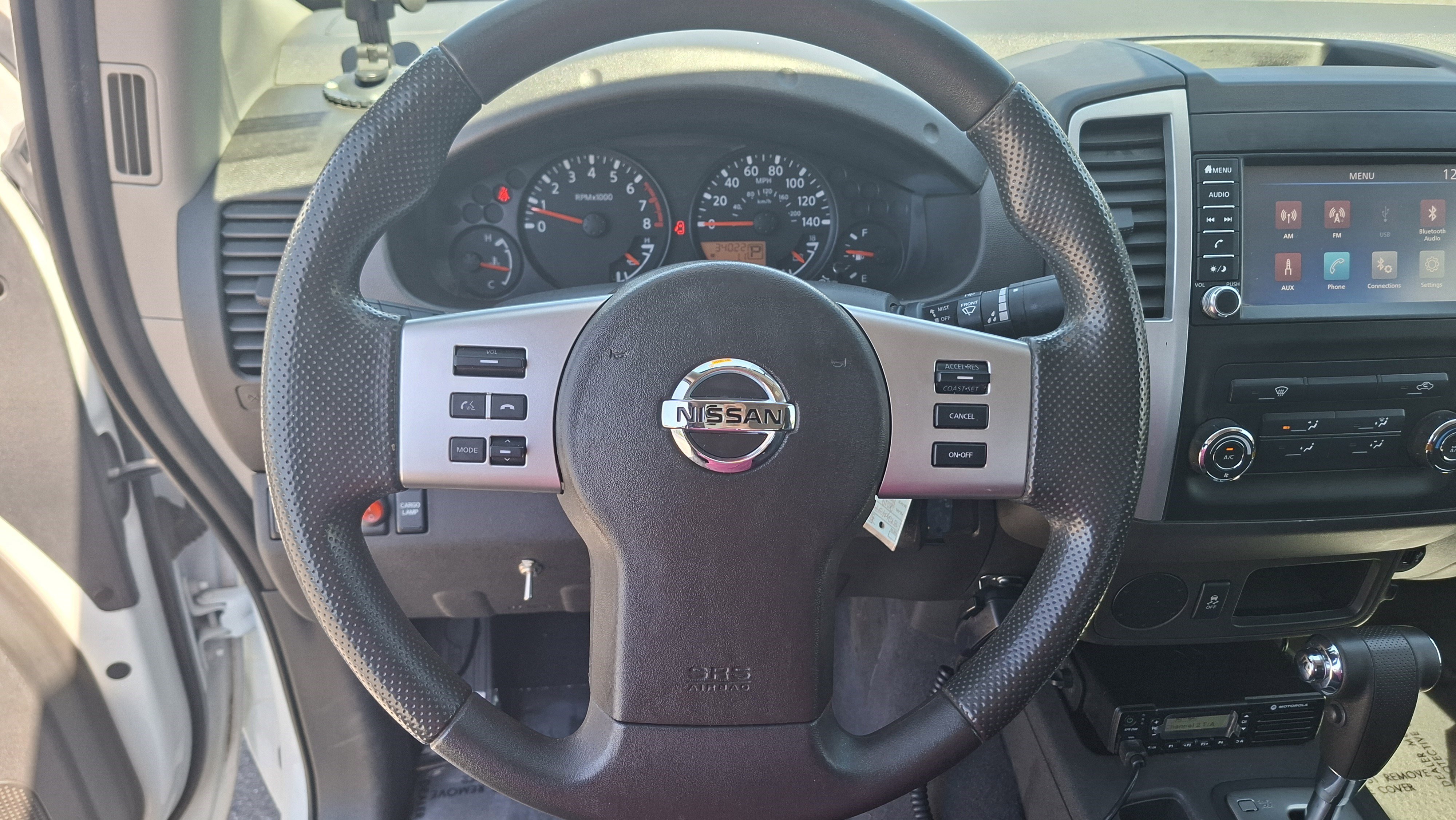 Used 2019 Nissan Frontier SV image 11