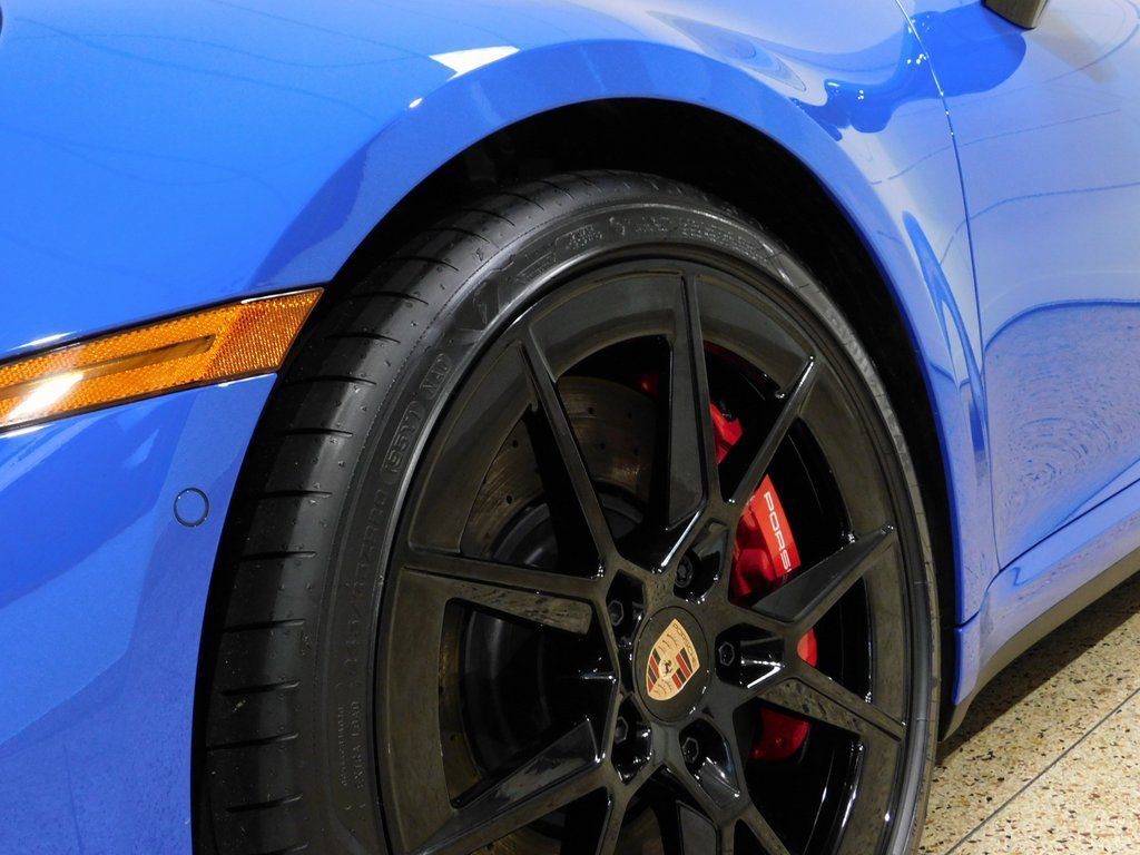 Used 2025 Porsche 911 Carrera S image 33