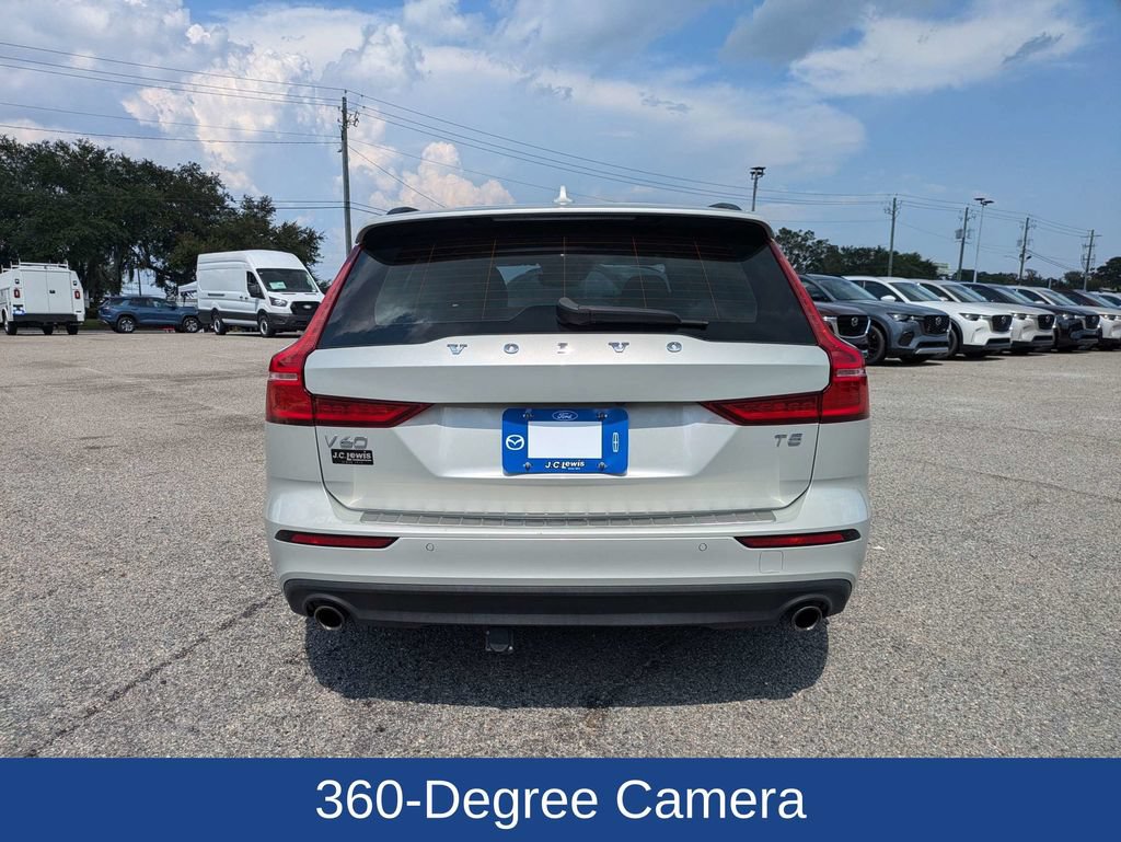 Used 2020 Volvo V60 T5 Momentum FWD image 5