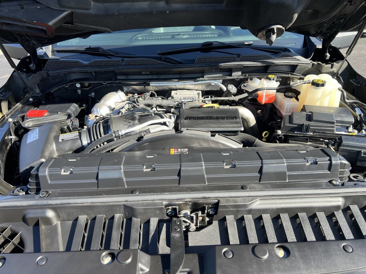 Used 2021 GMC Sierra 2500 AT4 w/ AT4 Preferred Package image 11