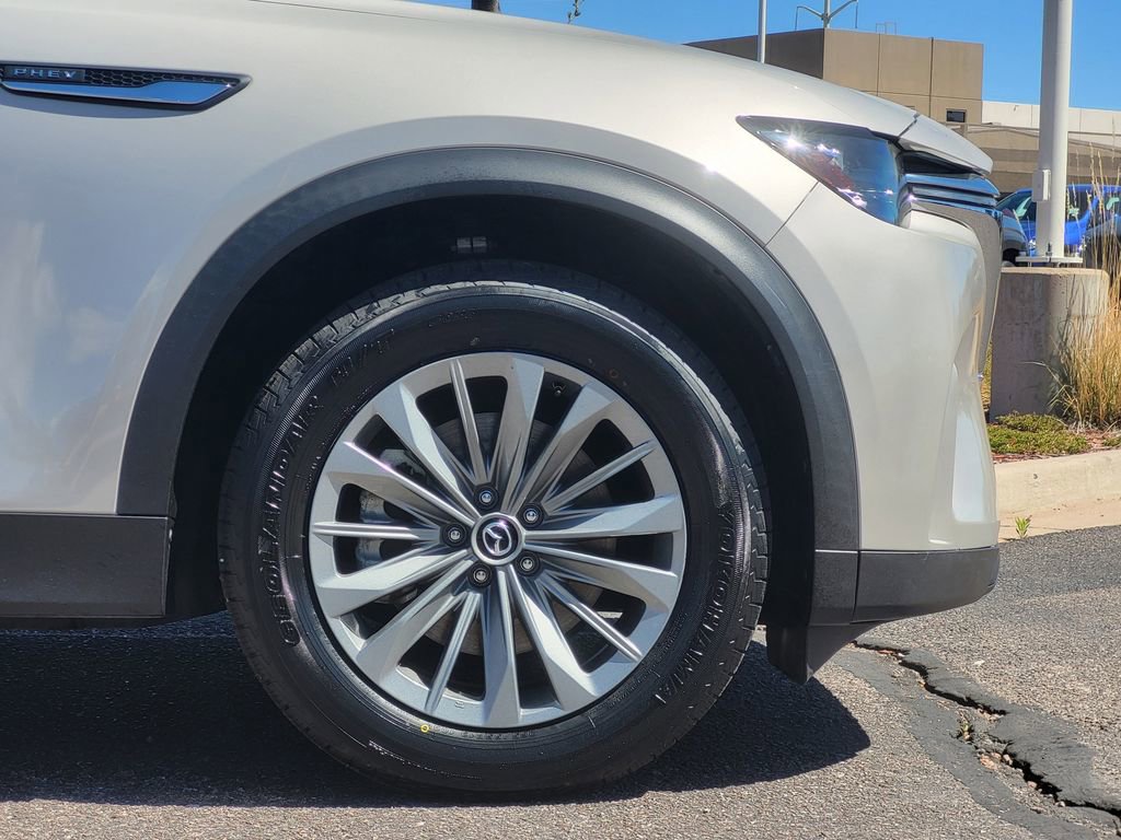 Used 2024 MAZDA CX-90 Plug-In Hybrid w/ Preferred AWD/4WD image 29