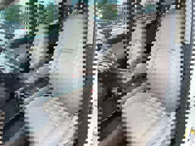 Used 2018 Honda Odyssey EX image 22