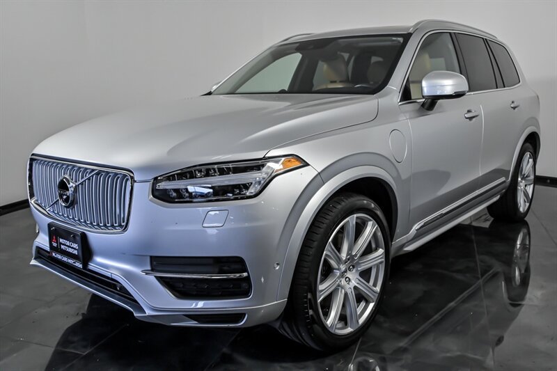 Used 2016 Volvo XC90 T8 Inscription AWD/4WD image 5