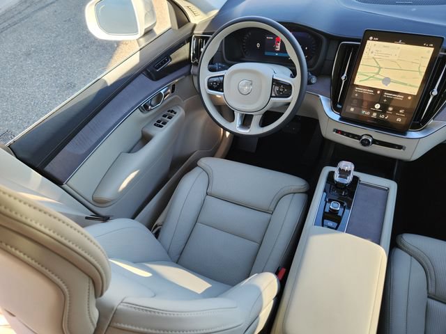 New 2026 Volvo XC90 B6 Ultra w/ Protection Package AWD/4WD image 10