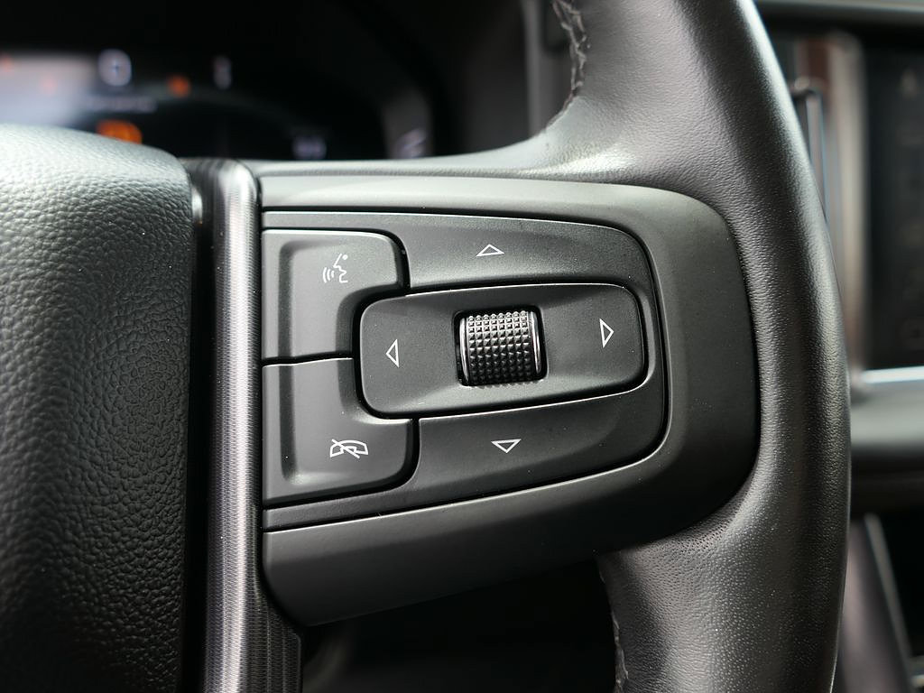 Used 2023 GMC Yukon Denali Ultimate AWD/4WD image 15