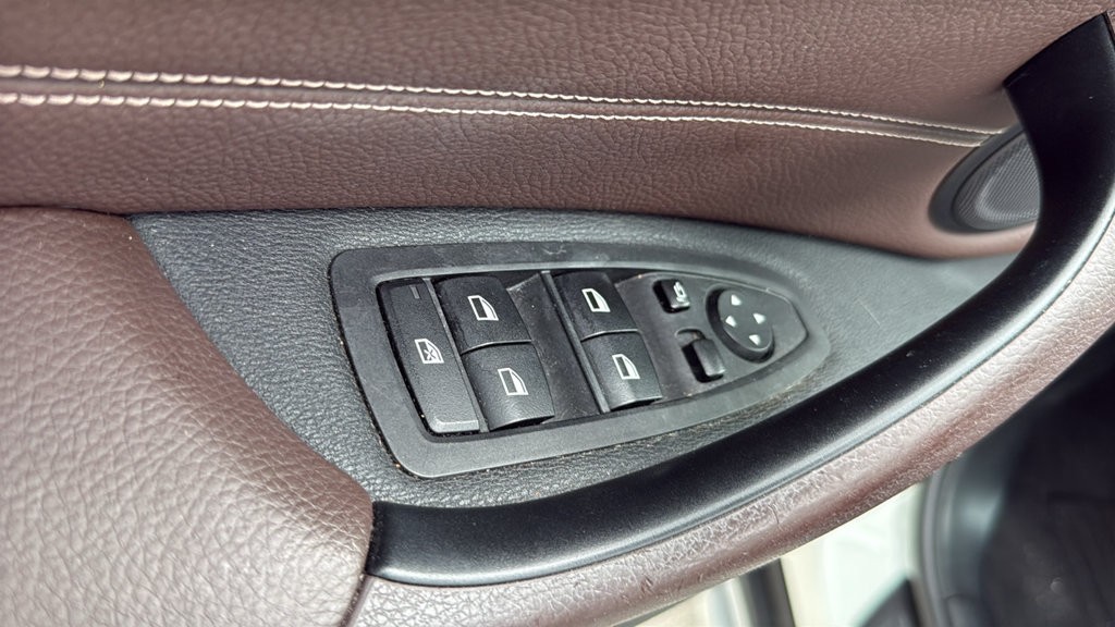 Used 2022 BMW X1 sDrive28i w/ Convenience Package FWD image 21
