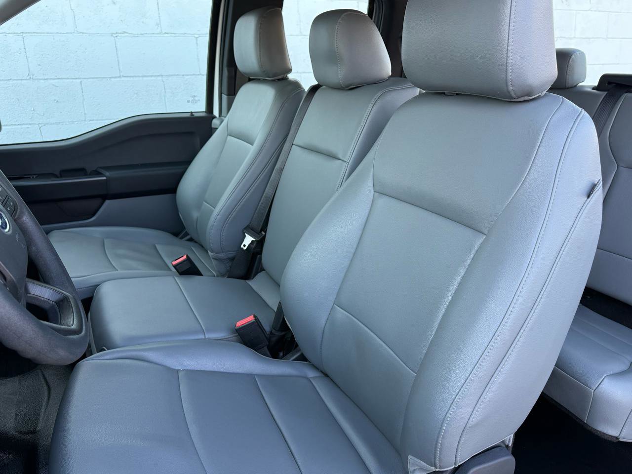 Used 2023 Ford F150 XL image 3