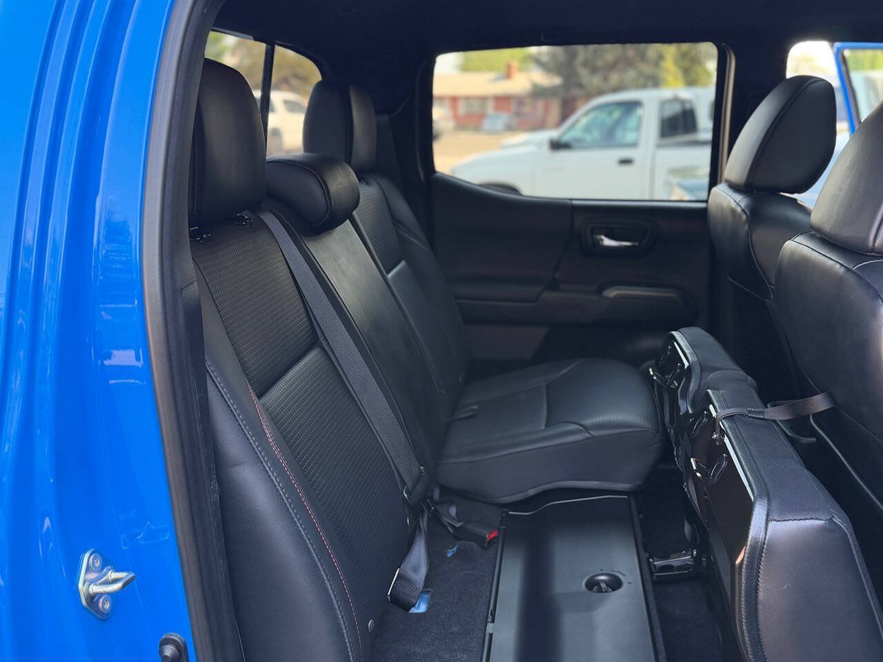 Used 2019 Toyota Tacoma TRD Pro AWD/4WD image 46