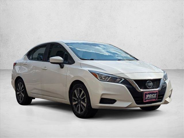 Used 2022 Nissan Versa SV FWD image 3