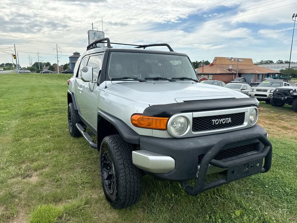 Used 2007 Toyota FJ Cruiser 4WD w/ Upgrade Pkg 2 image 7
