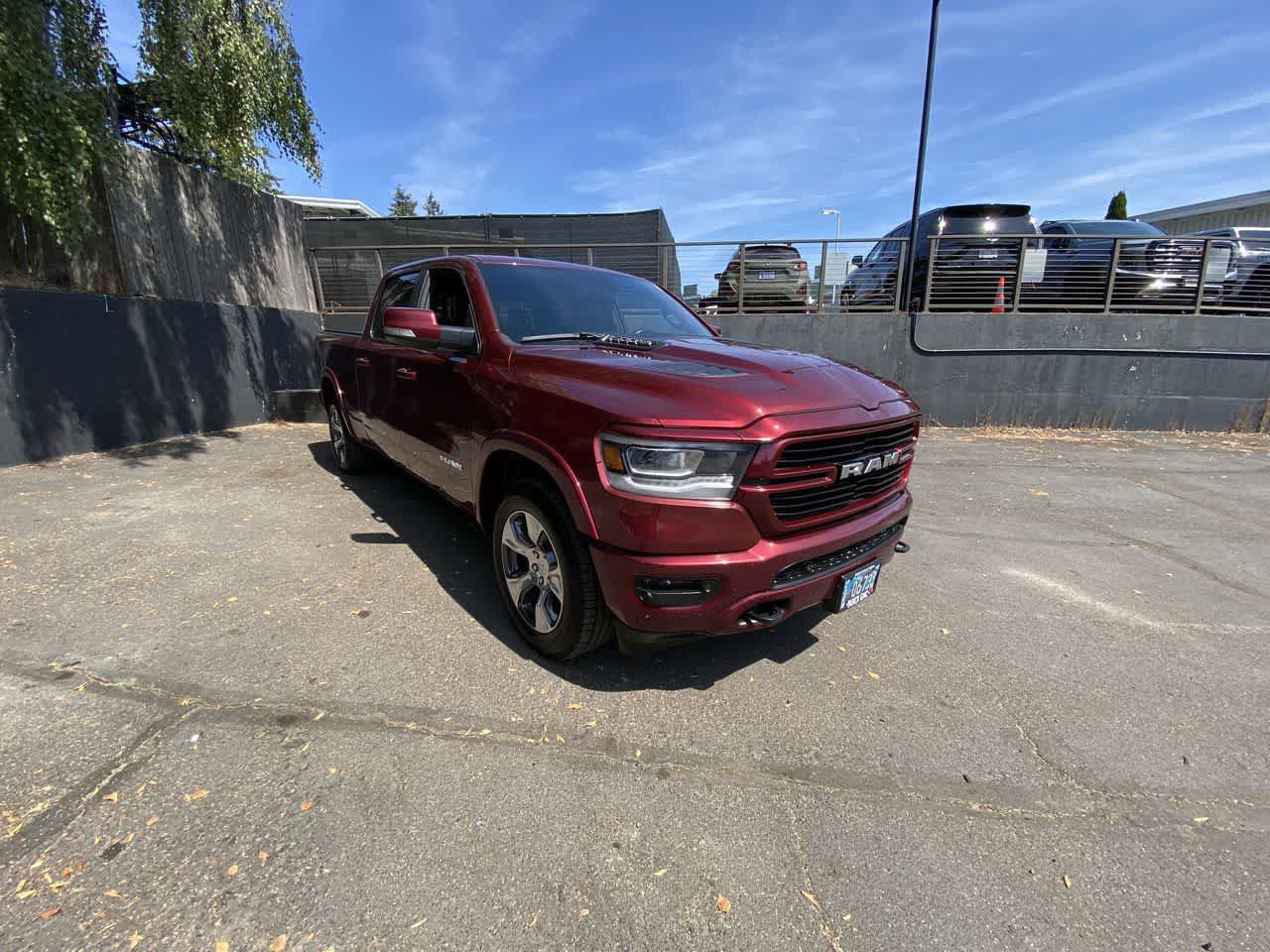 Used 2019 RAM 1500 Laramie w/ Sport Appearance Package AWD/4WD image 8
