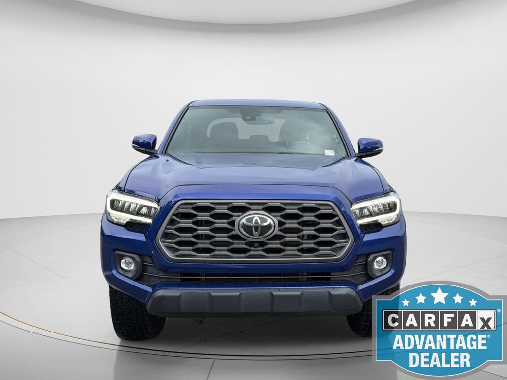 Used 2023 Toyota Tacoma TRD Off-Road w/ Advanced Technology Package AWD/4WD image 2