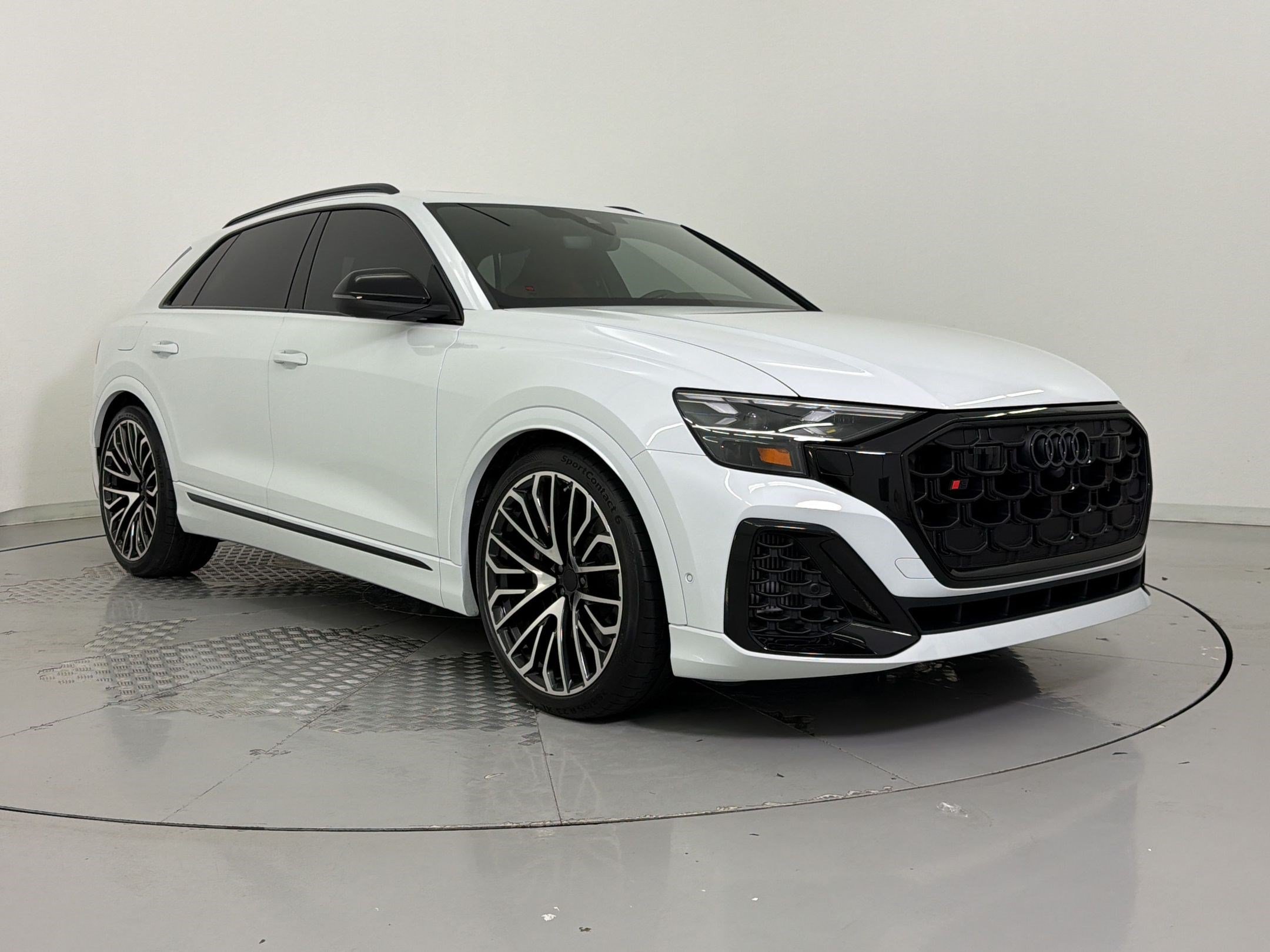 New 2026 Audi SQ8 Prestige AWD/4WD image 7