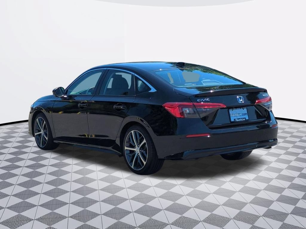 Used 2022 Honda Civic Touring image 4