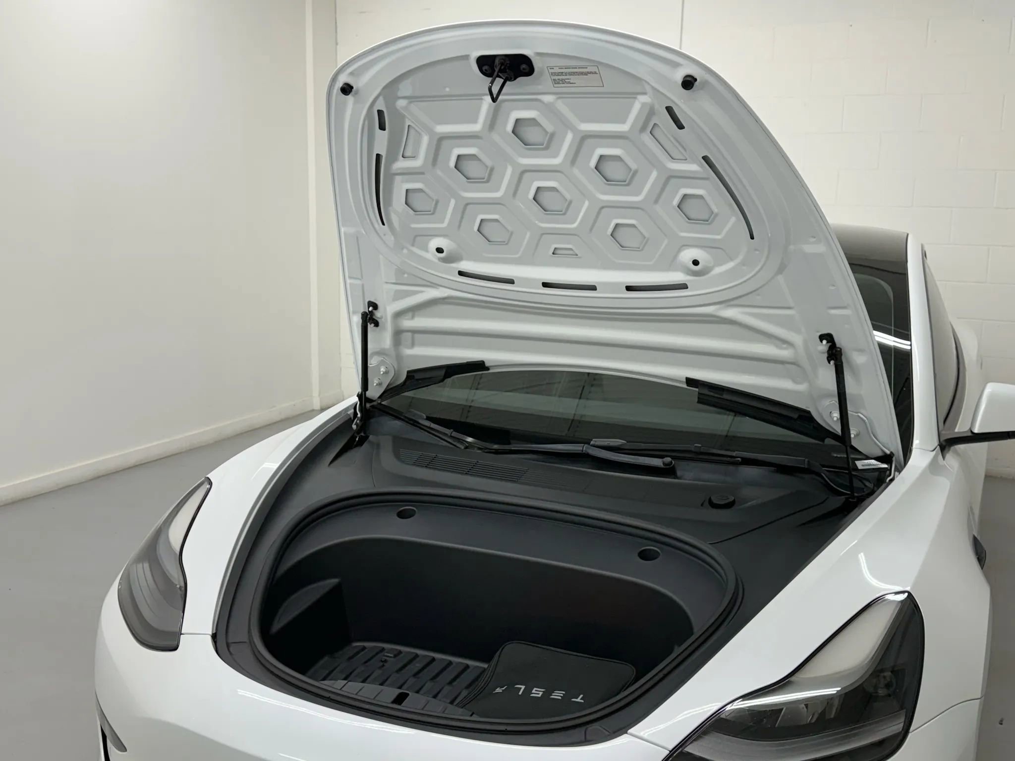 Used 2022 Tesla Model 3 Long Range image 44