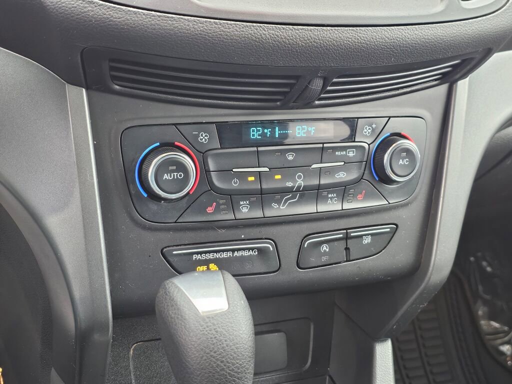 Used 2017 Ford Escape SE w/ Equipment Group 201A image 36