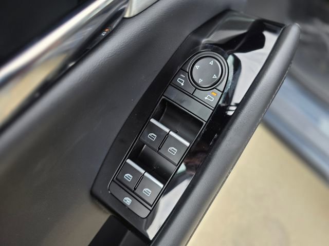 New 2026 MAZDA MAZDA3 2.5 Turbo Sedan w/Premium Plus image 16