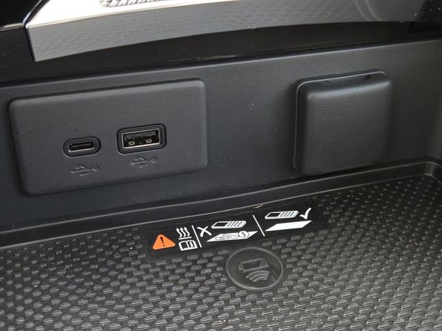 New 2026 Buick Envision Avenir image 9