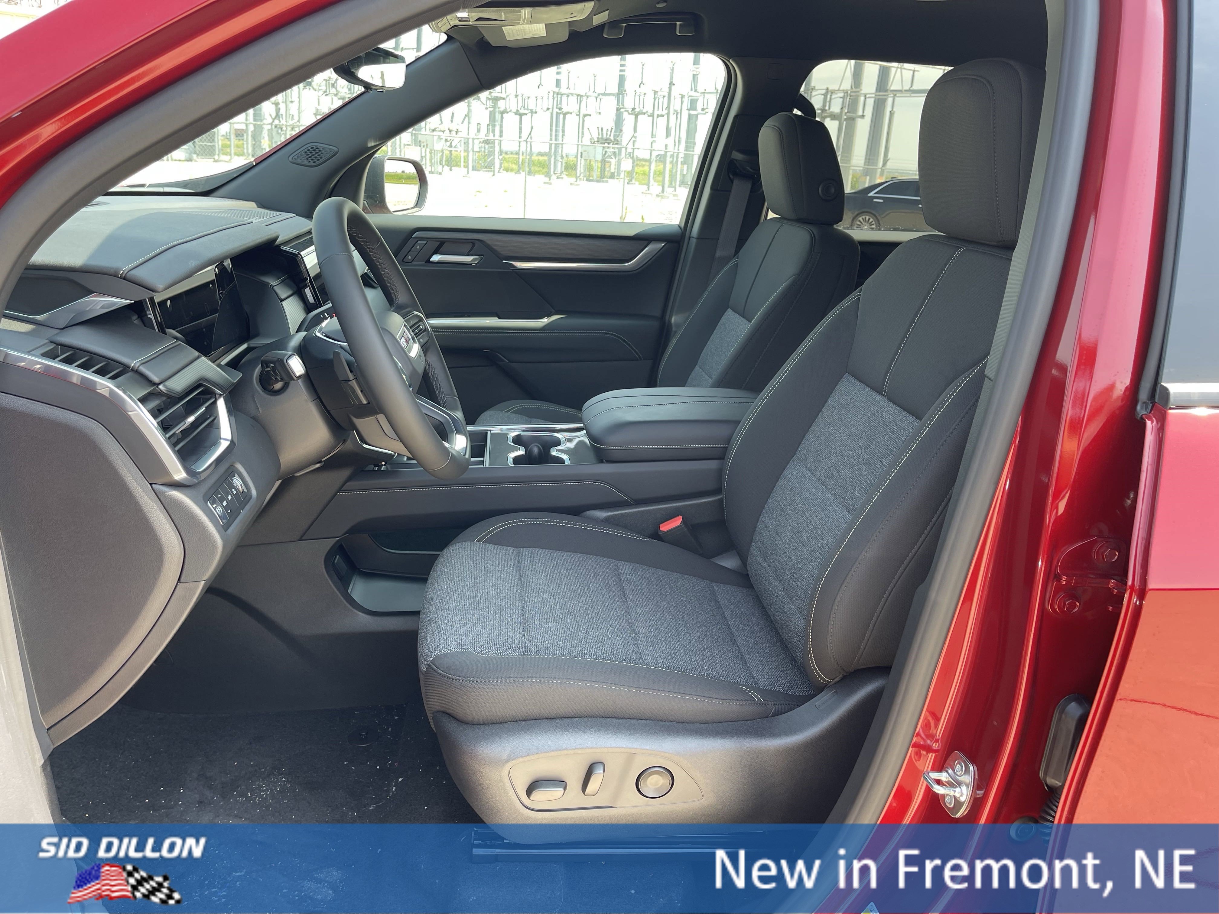 New 2026 GMC Acadia Elevation image 9